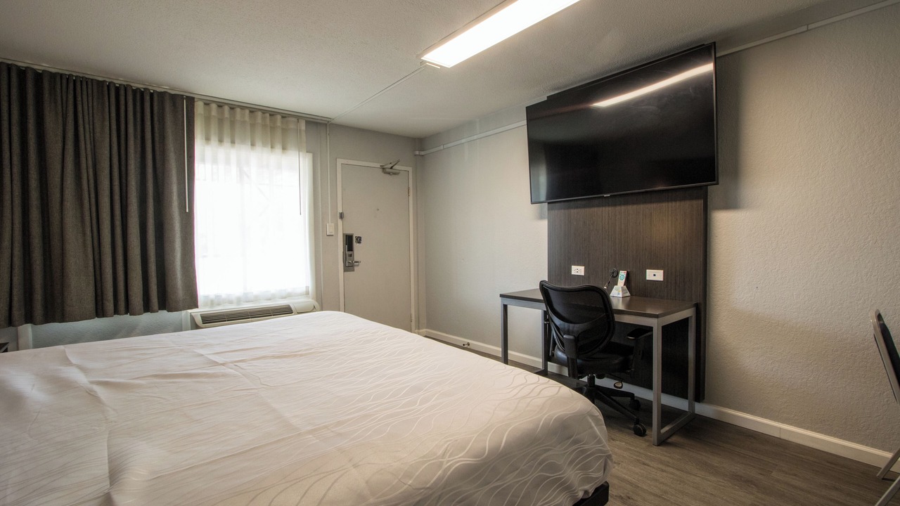 Photo of Bedroom in Henderson