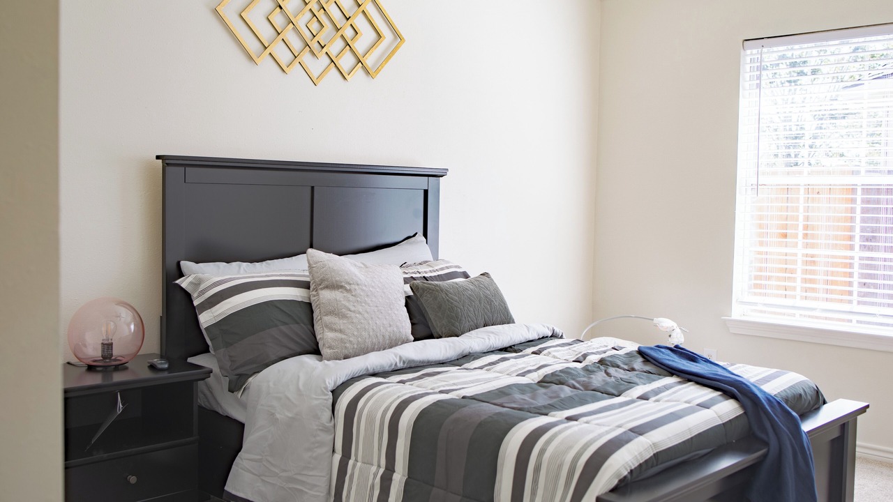 Photo of Bedroom in Clodine