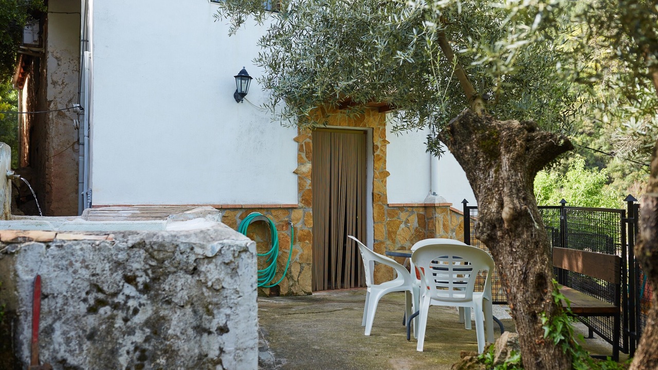 Photo of Patio Balcony in Iznatoraf