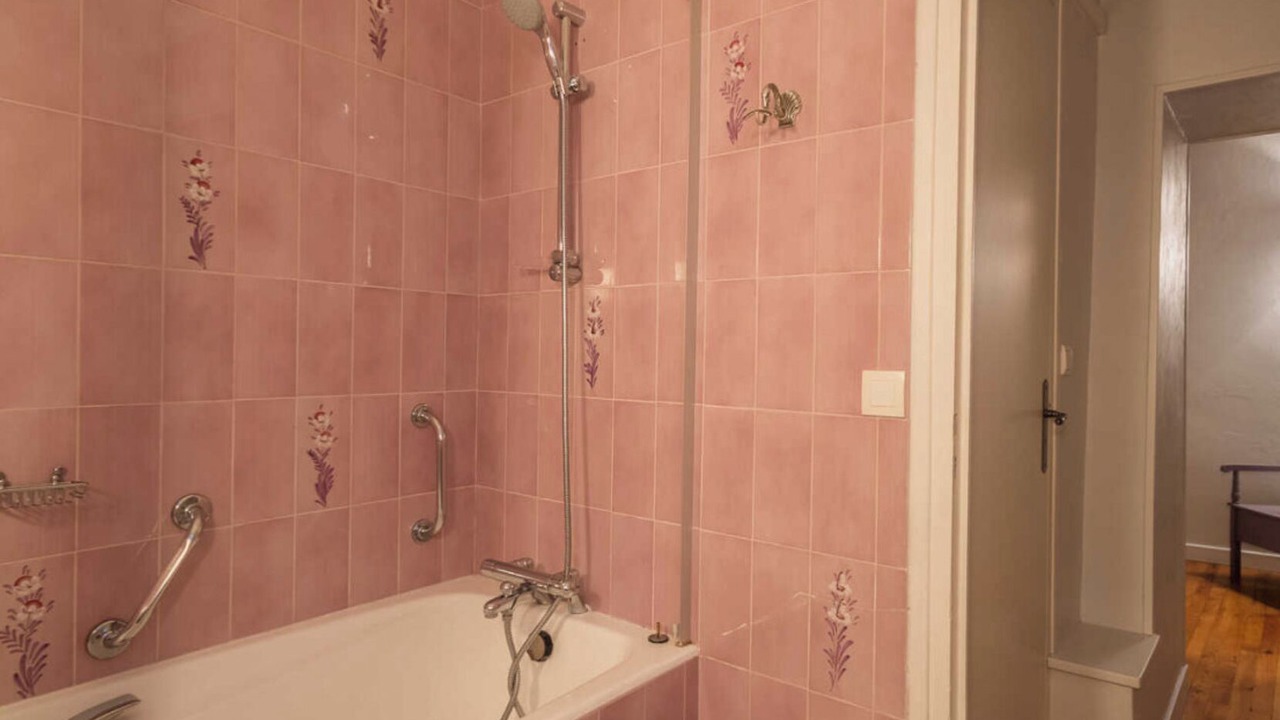 Photo of Bathroom in La Chapelle-Blanche