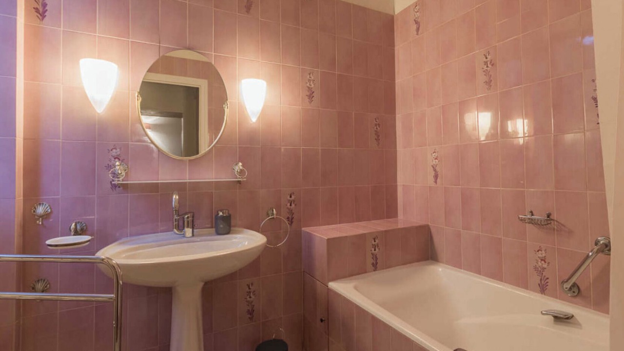 Photo of Bathroom in La Chapelle-Blanche