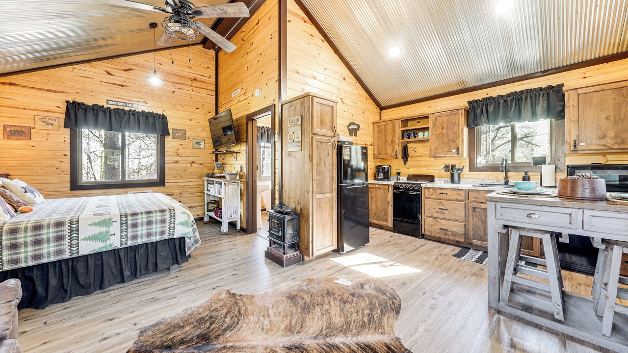 Photo of Bedroom in Whitesboro