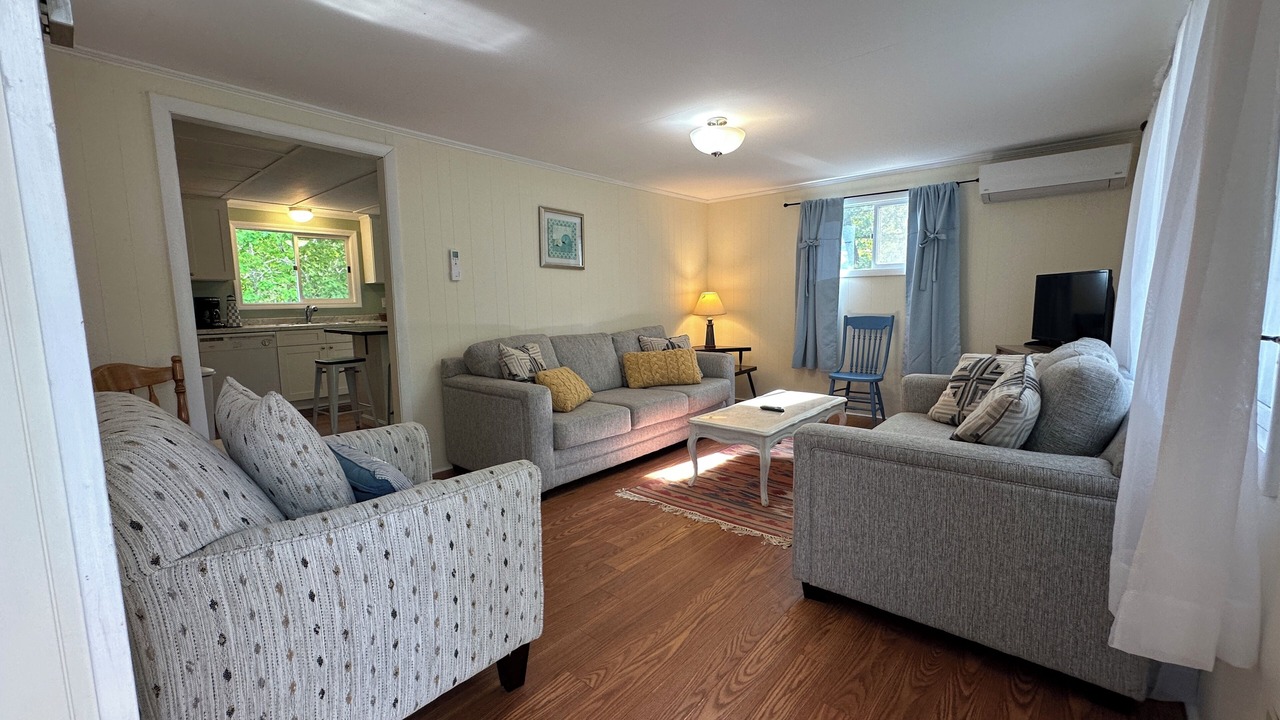 Photo of Livingroom in North Eastham