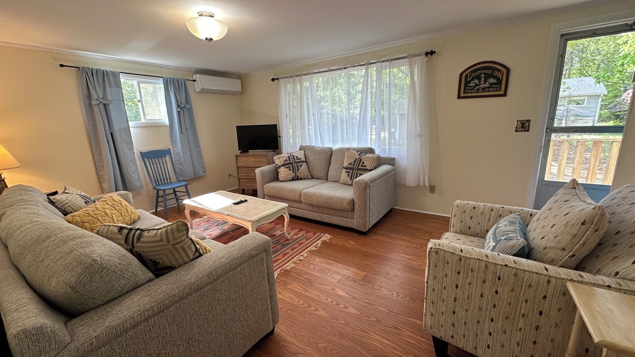 Photo of Livingroom in North Eastham