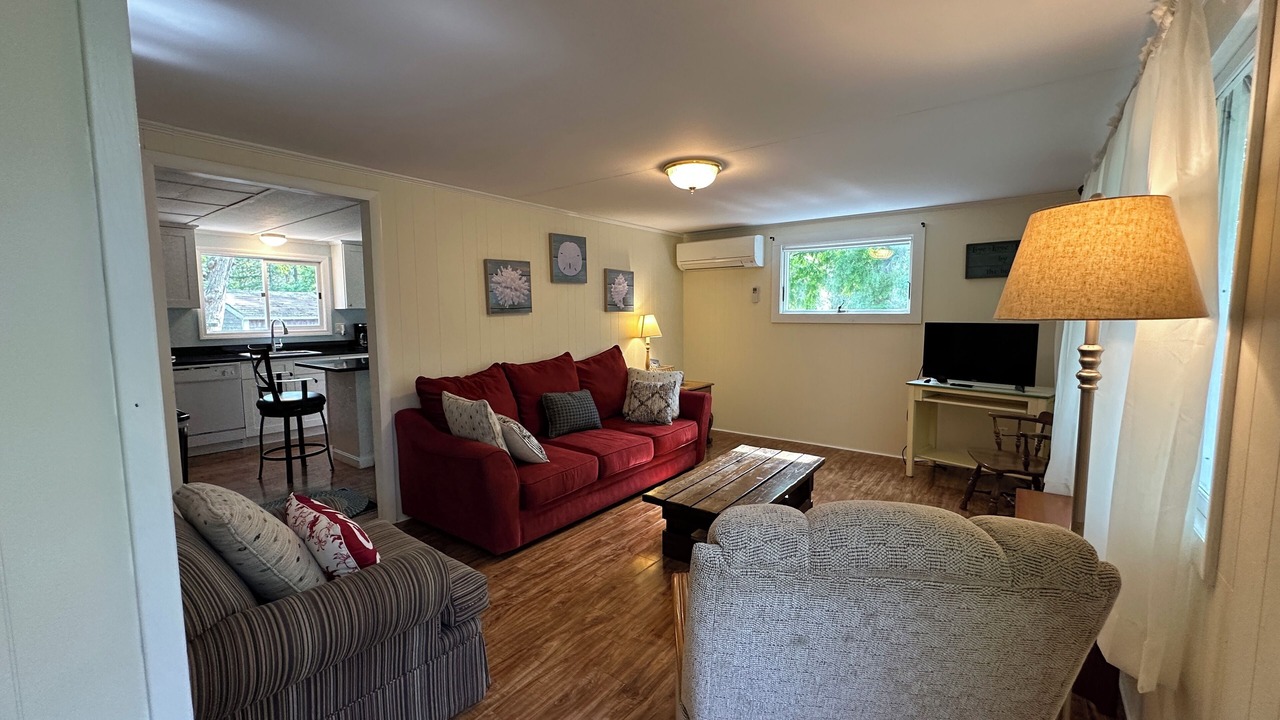 Photo of Livingroom in North Eastham