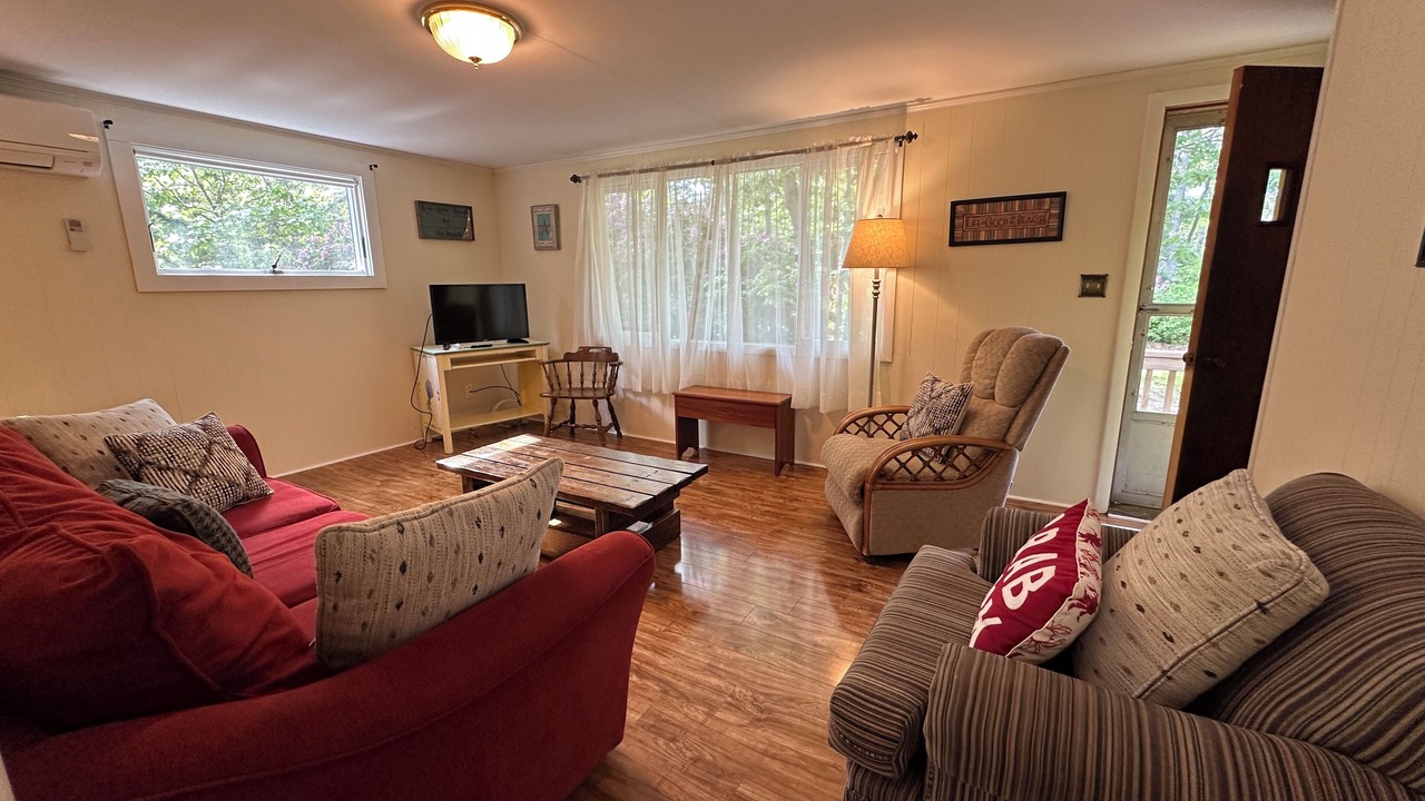Photo of Livingroom in North Eastham