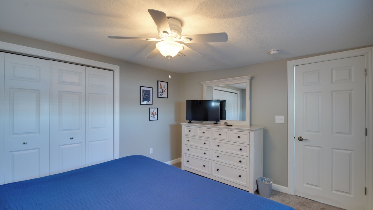 Photo of Bedroom in Scott County
