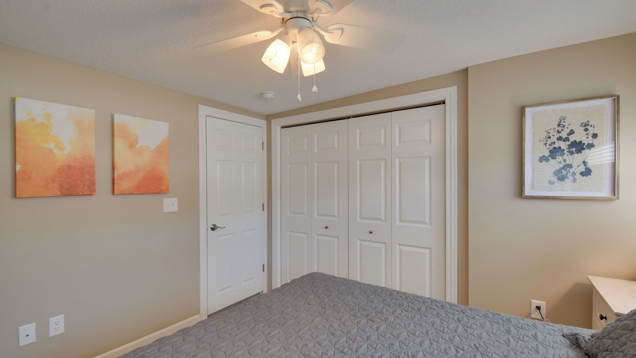 Photo of Bedroom in Scott County
