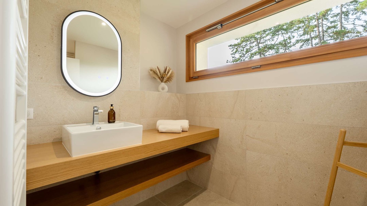 Photo of Bathroom in Veyrier-du-Lac