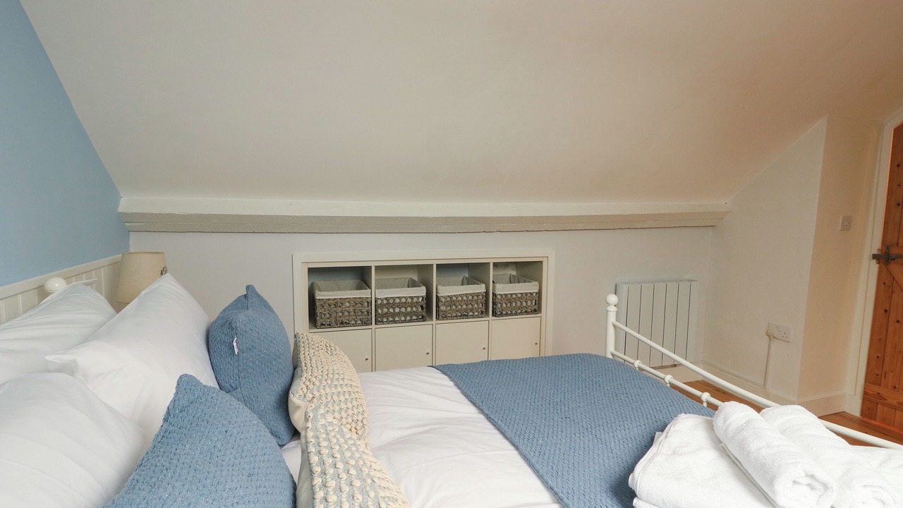 Photo of Bedroom in Llanfaelog