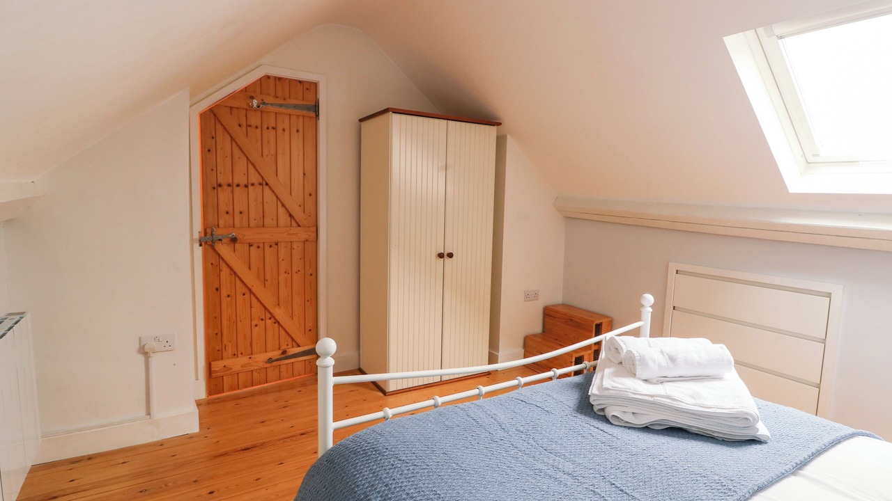 Photo of Bedroom in Llanfaelog