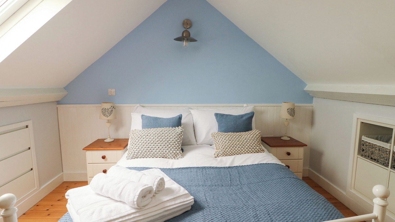 Photo of Bedroom in Llanfaelog