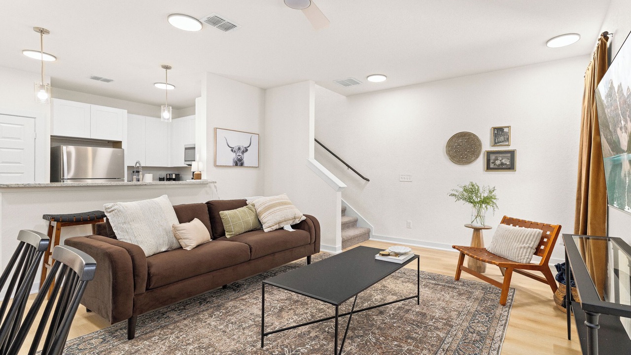 Photo of Livingroom in Castroville
