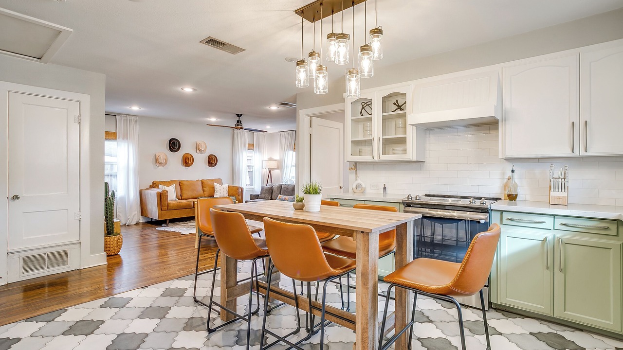 Photo of Kitchen in Arlington Heights