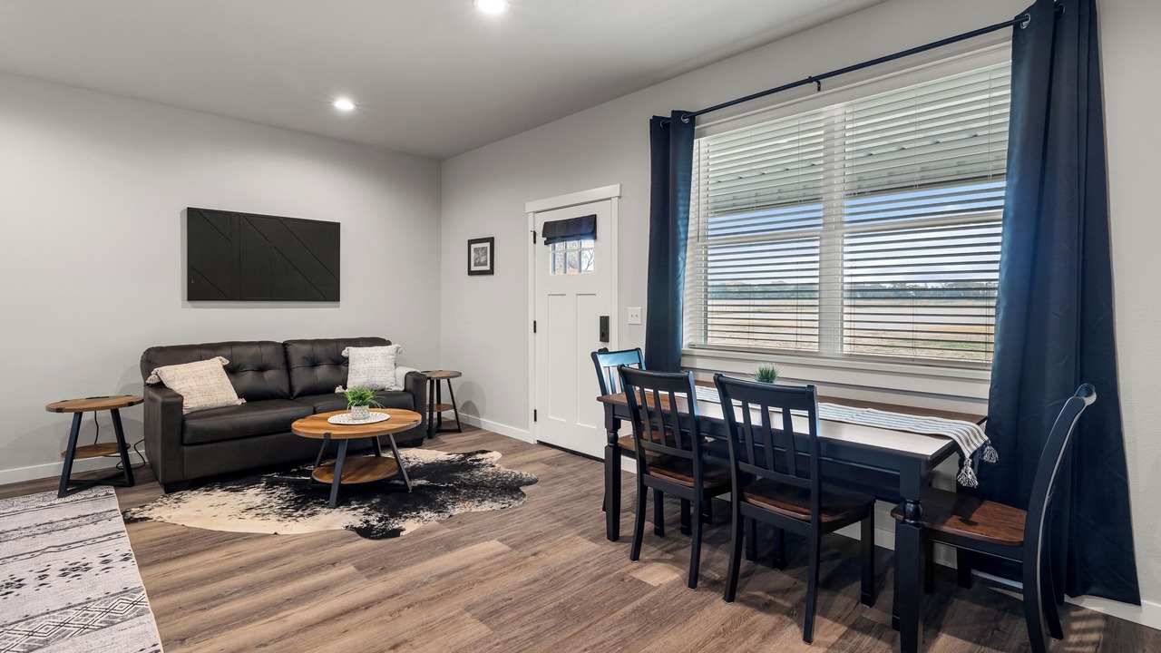 Photo of Livingroom in Dennis