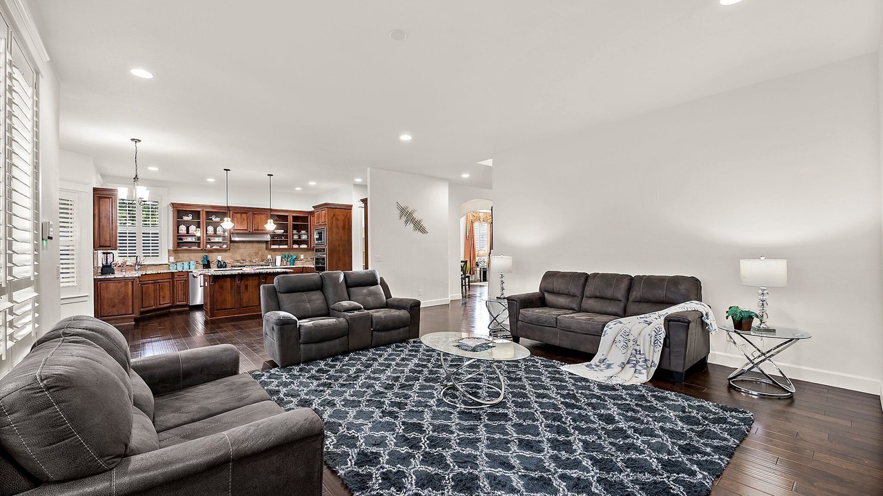 Photo of Livingroom in Port Orchard