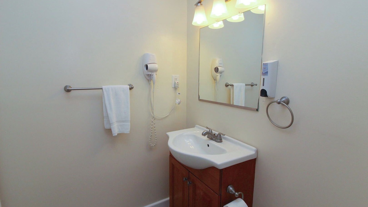 Photo of Bedroom in Nags Head