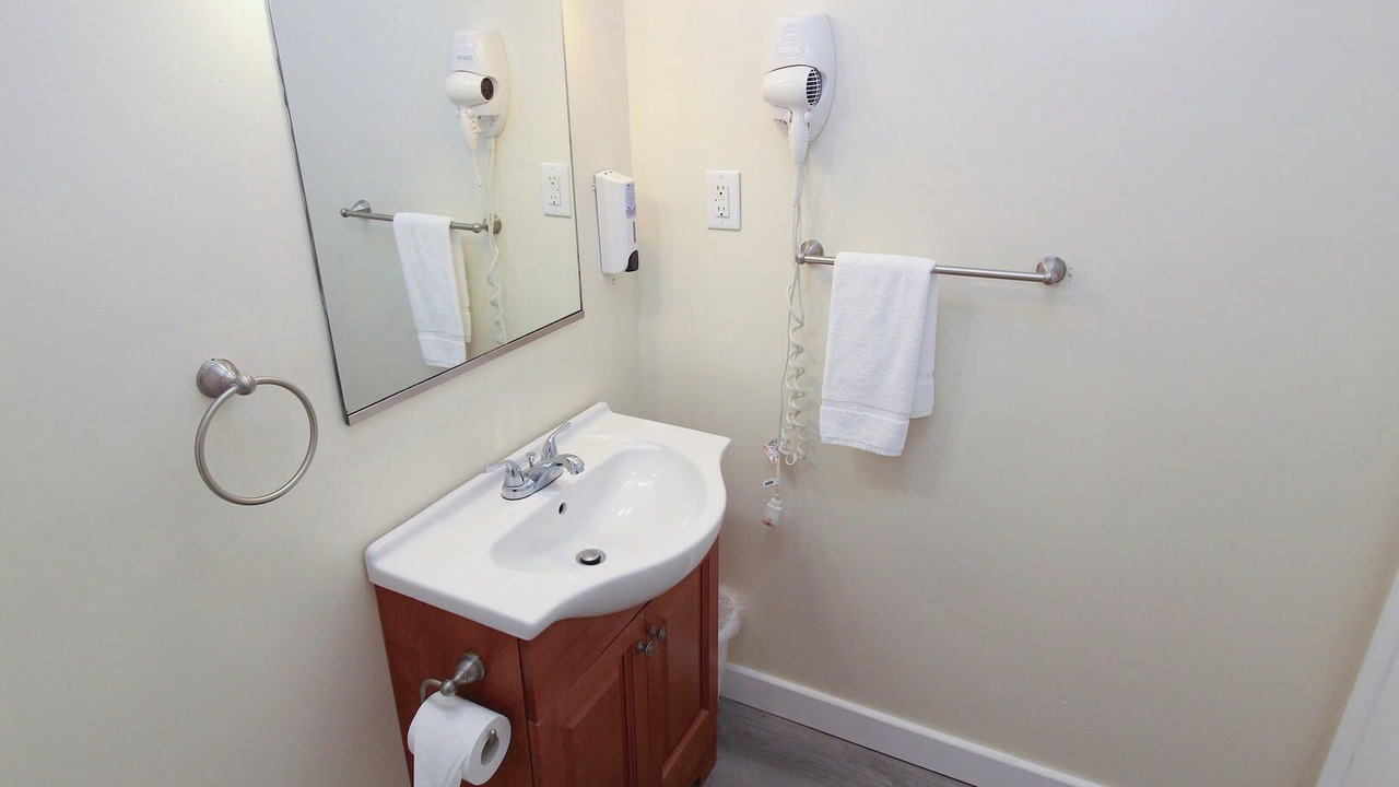 Photo of Bedroom in Nags Head