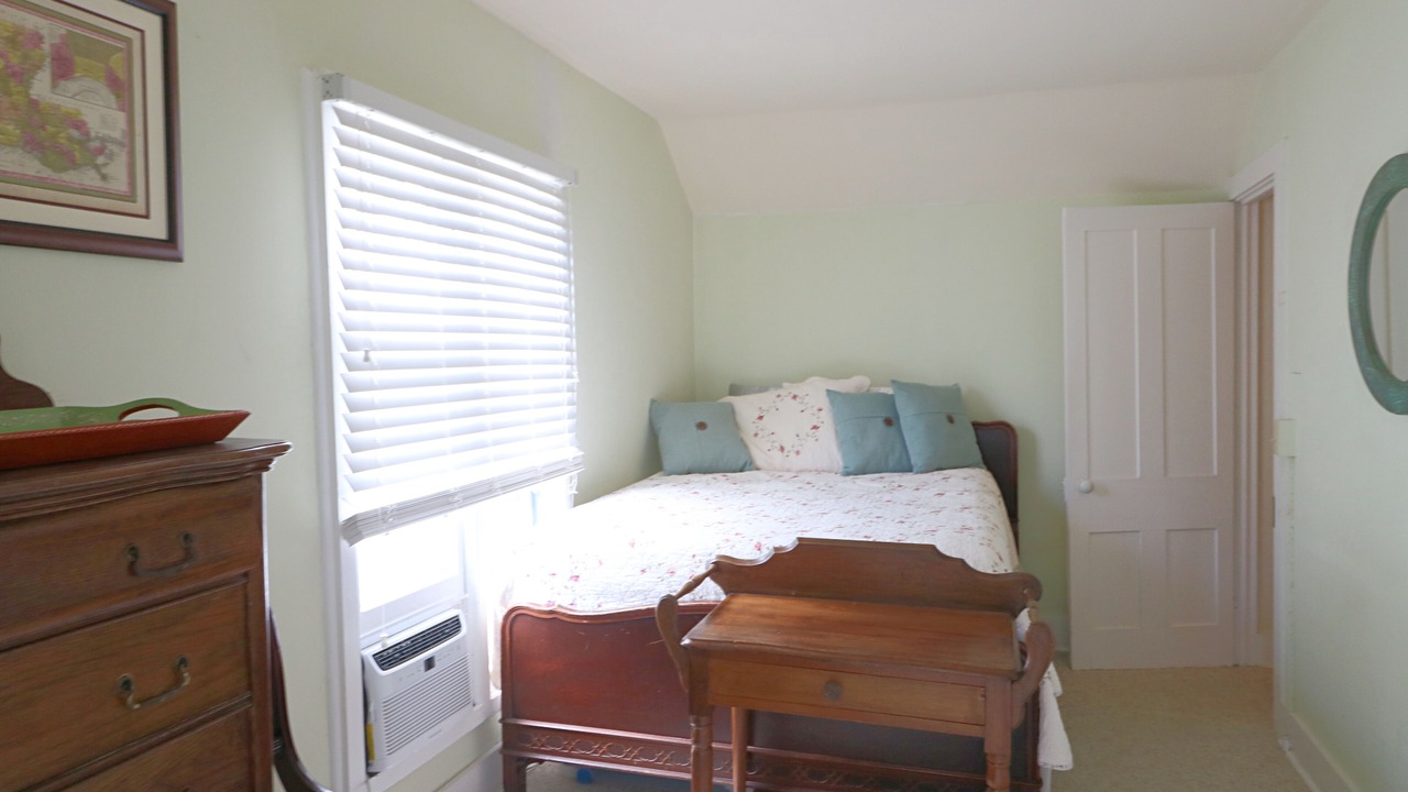 Photo of Bedroom in Chautauqua