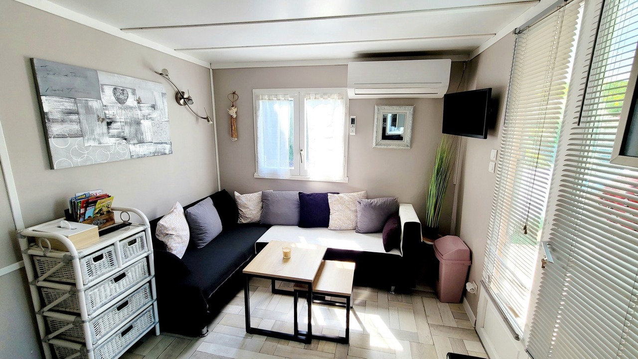 Photo of Livingroom in Milhaud