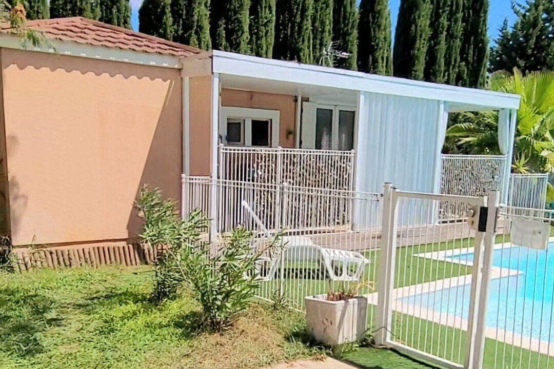 Photo of Outdoor in Milhaud