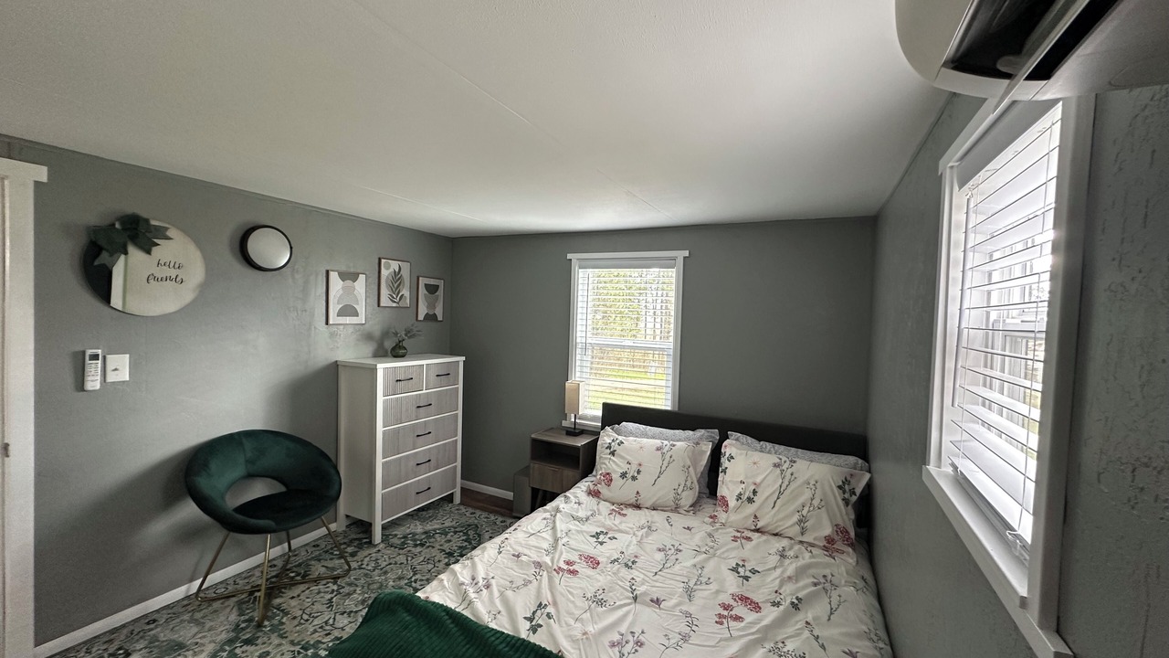 Photo of Bedroom in Arlee