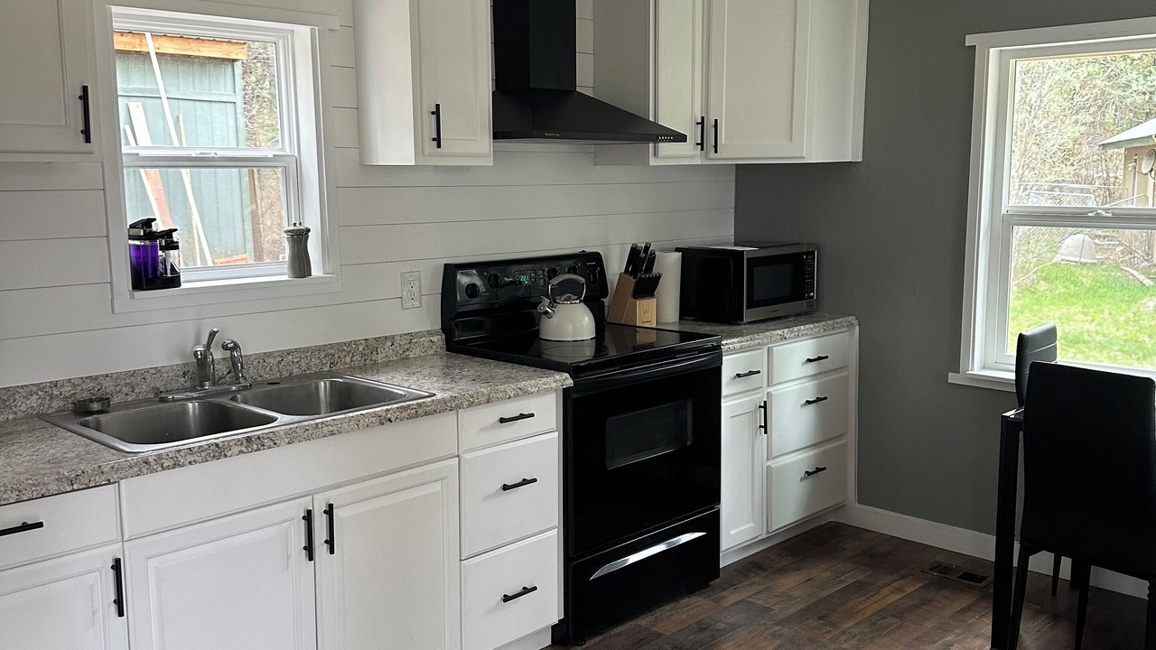 Photo of Kitchen in Arlee