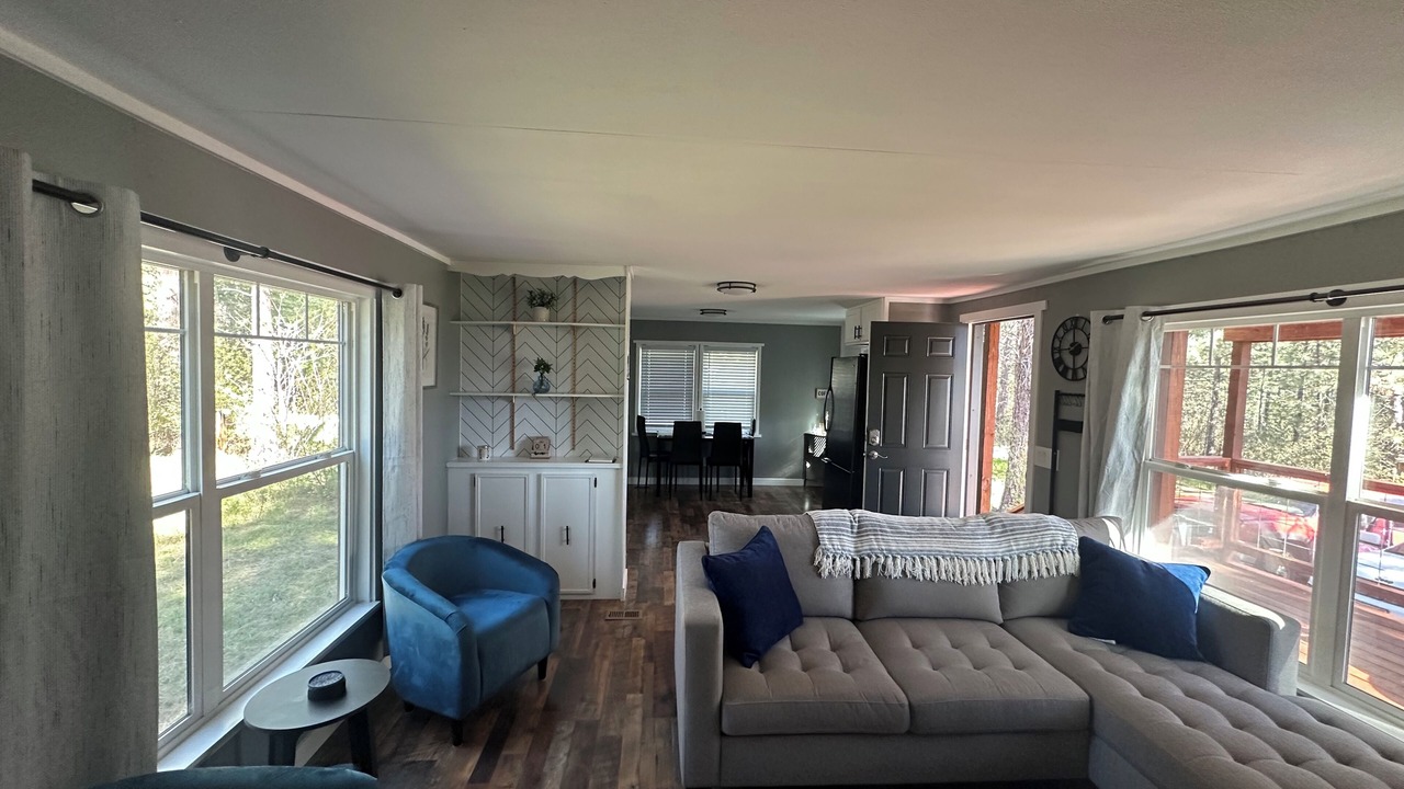 Photo of Livingroom in Arlee