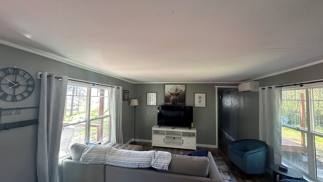 Photo of Livingroom in Arlee