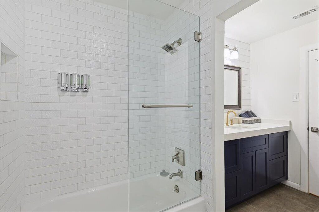 Photo of Bathroom in DeSoto