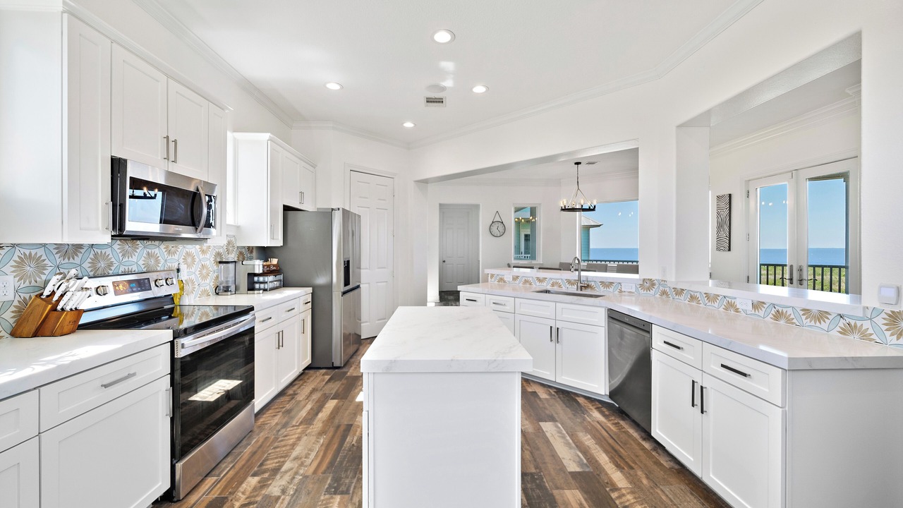Photo of Kitchen in Red Fish Cove