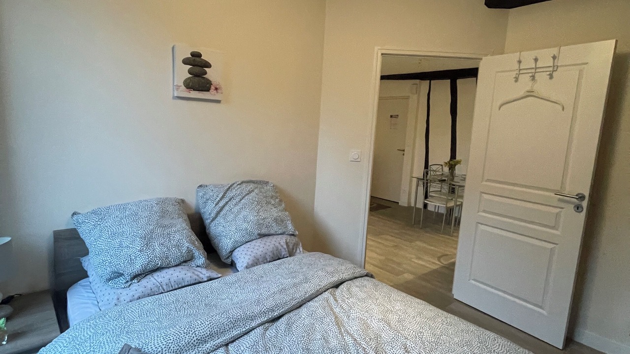 Photo of Bedroom in Lanvallay