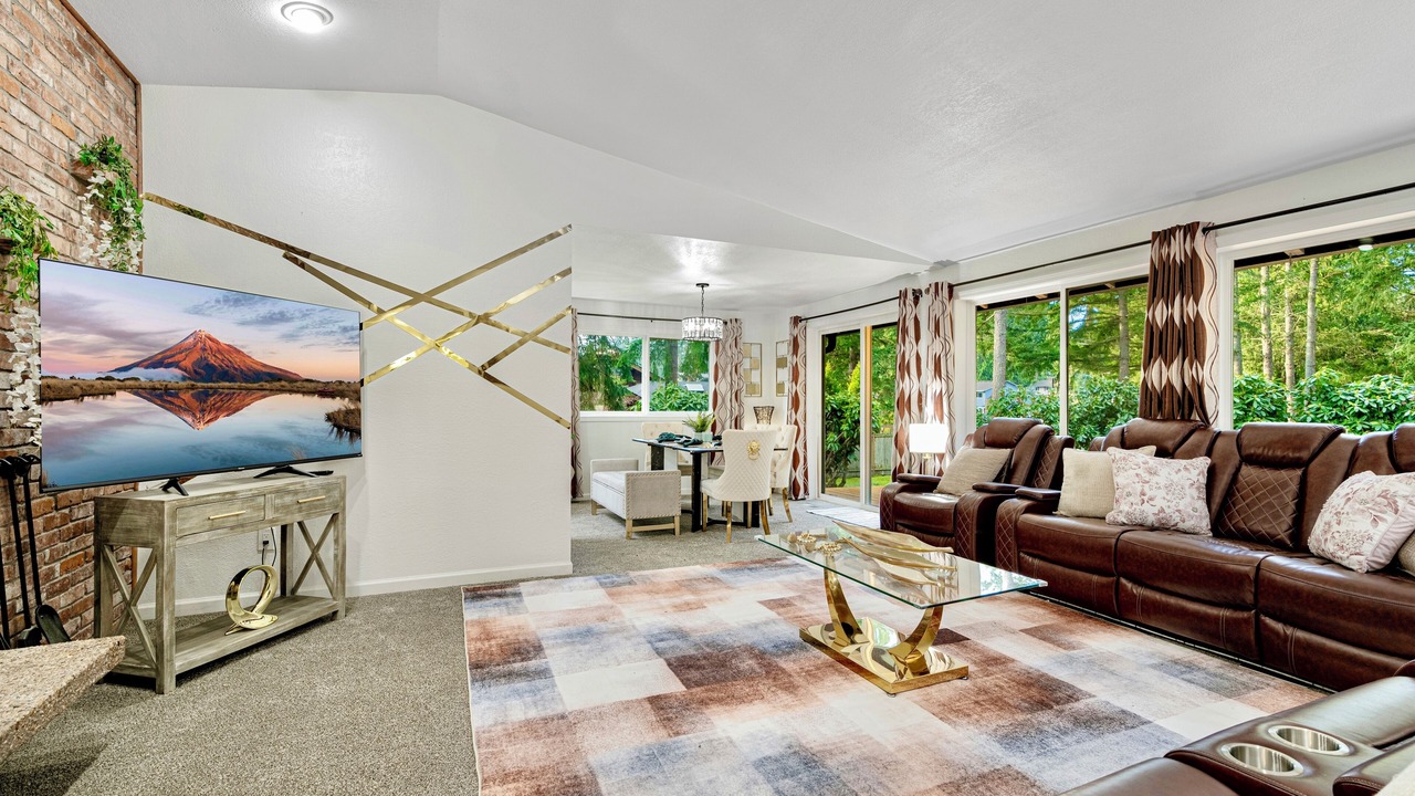 Photo of Livingroom in Sammamish