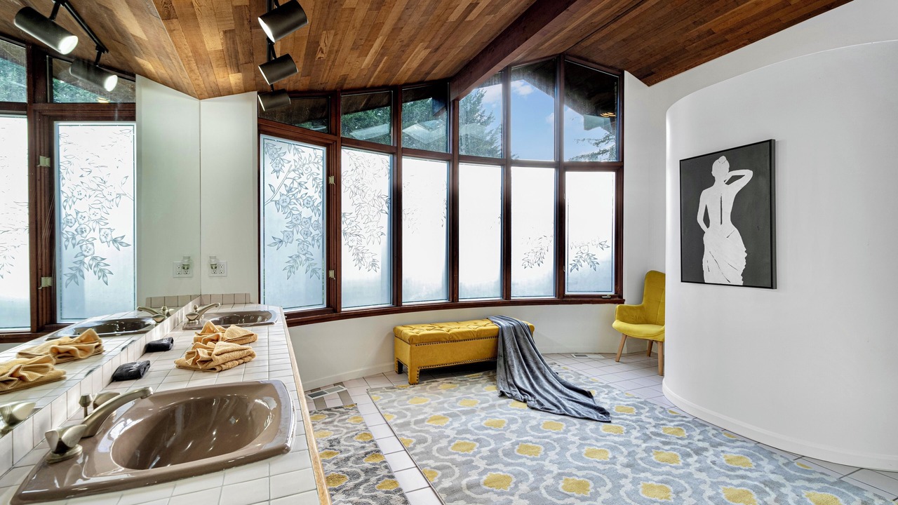Photo of Bathroom in Sammamish