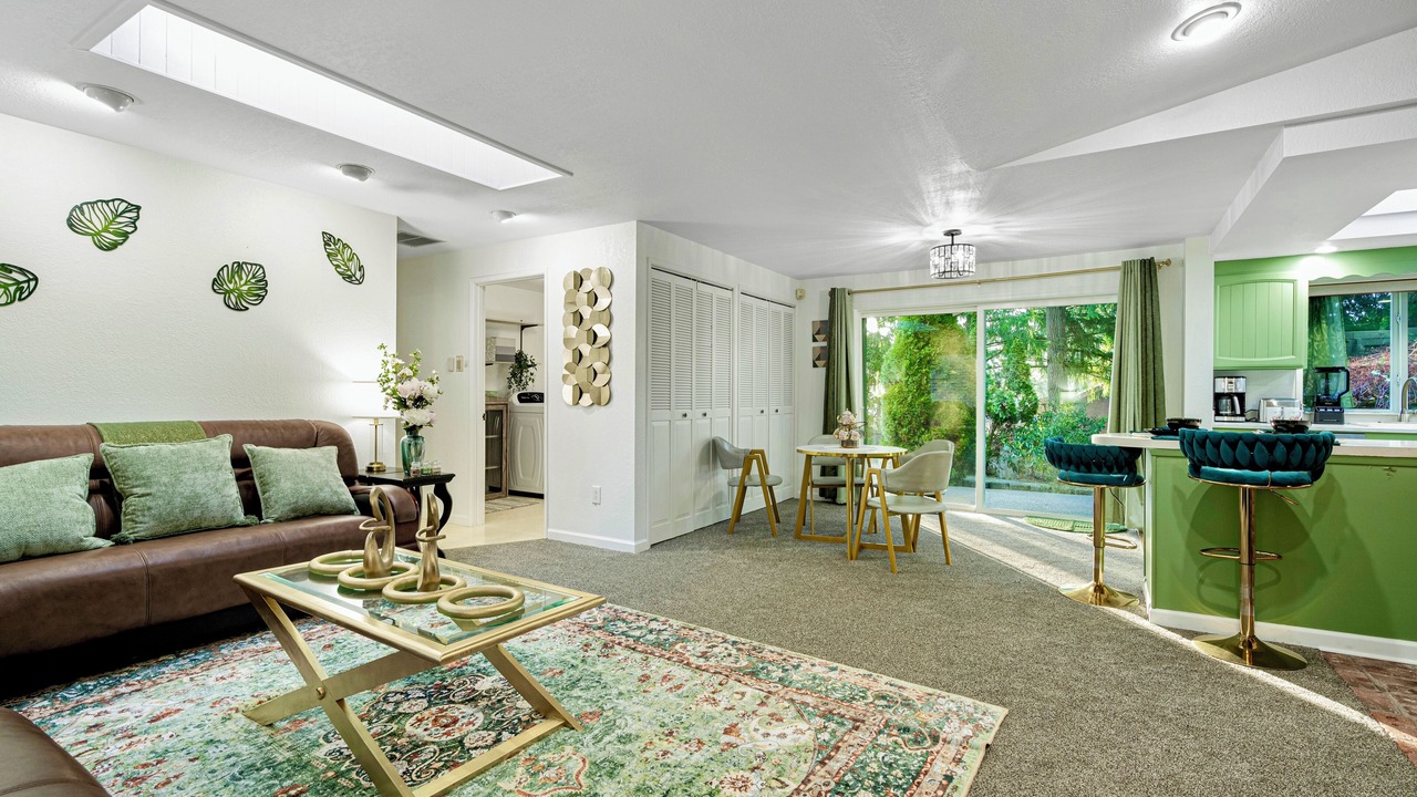 Photo of Livingroom in Sammamish
