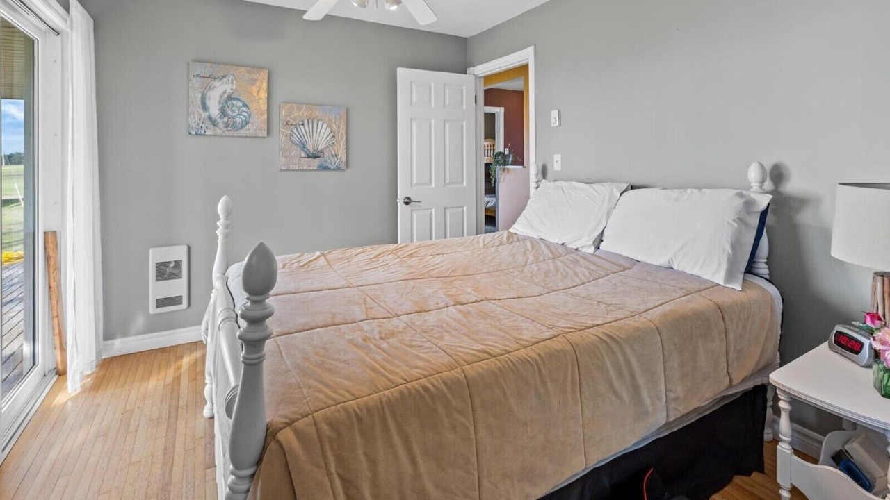 Photo of Bedroom in Fernwood