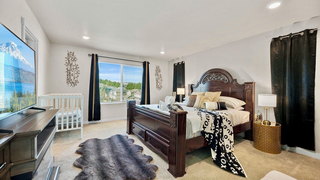 Photo of Bedroom in Spanaway