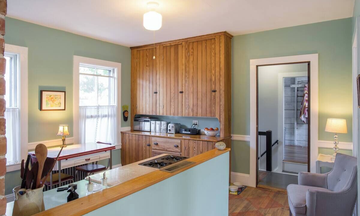 Photo of Others in Munjoy Hill