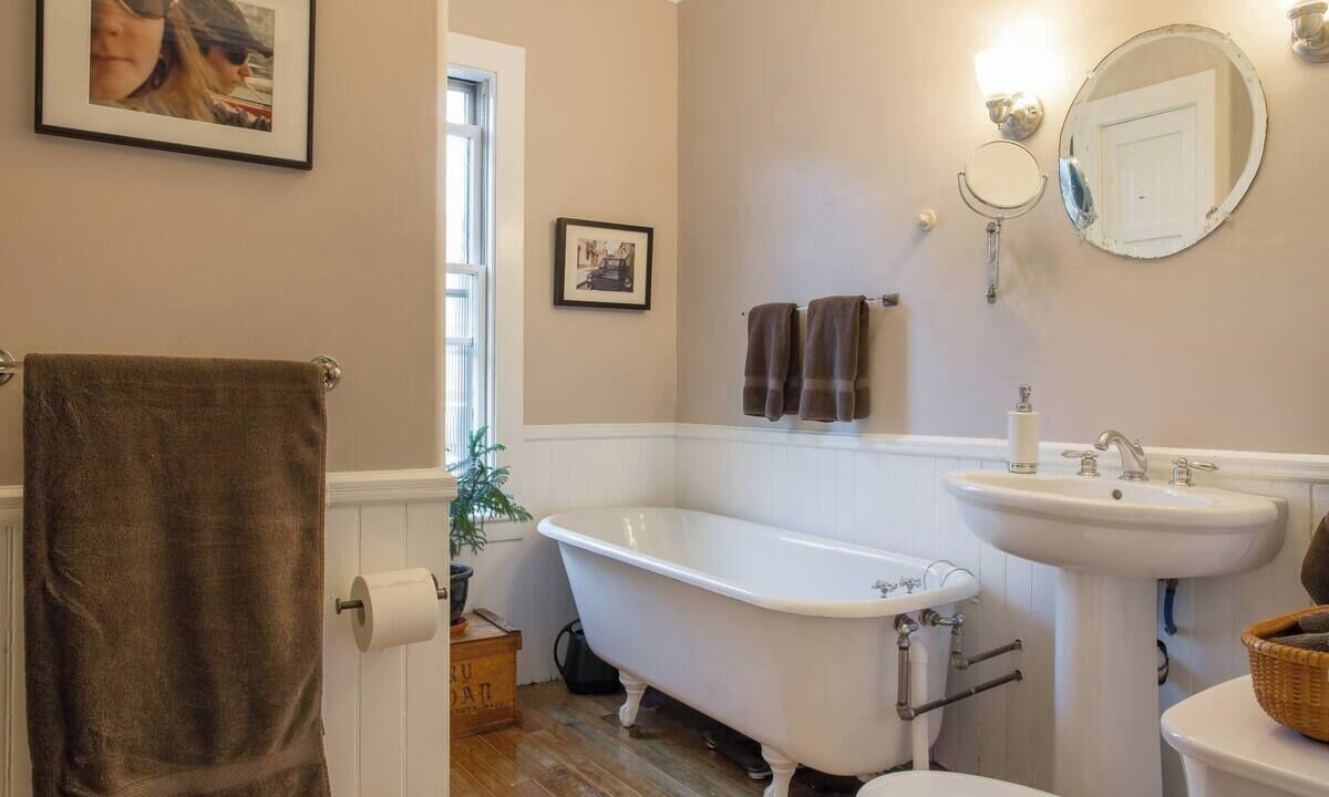 Photo of Bathroom in Munjoy Hill