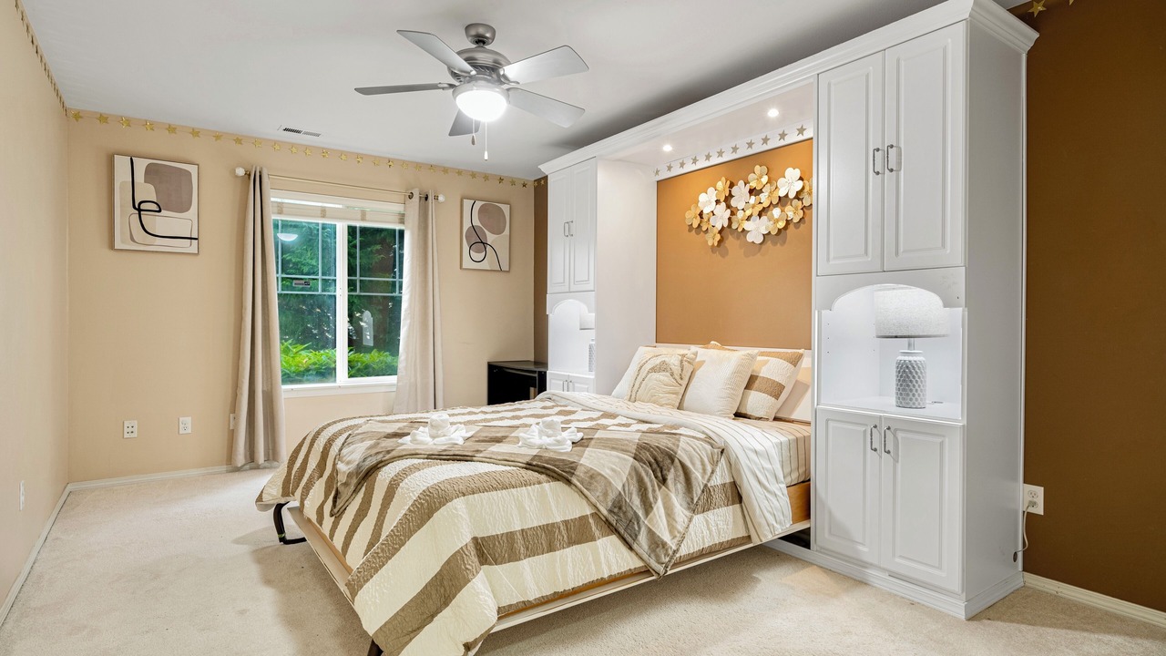 Photo of Bedroom in Union Hill-Novelty Hill