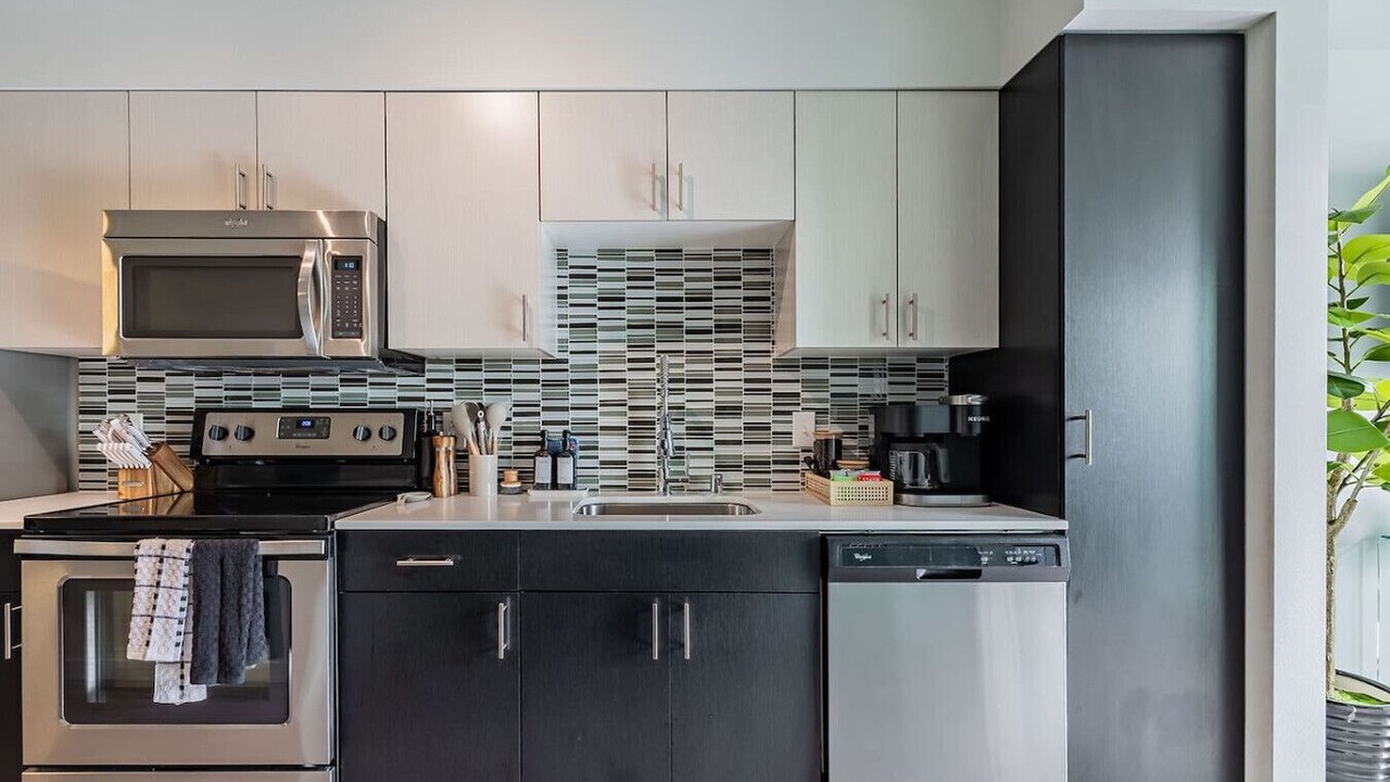 Photo of Others in Pioneer Square