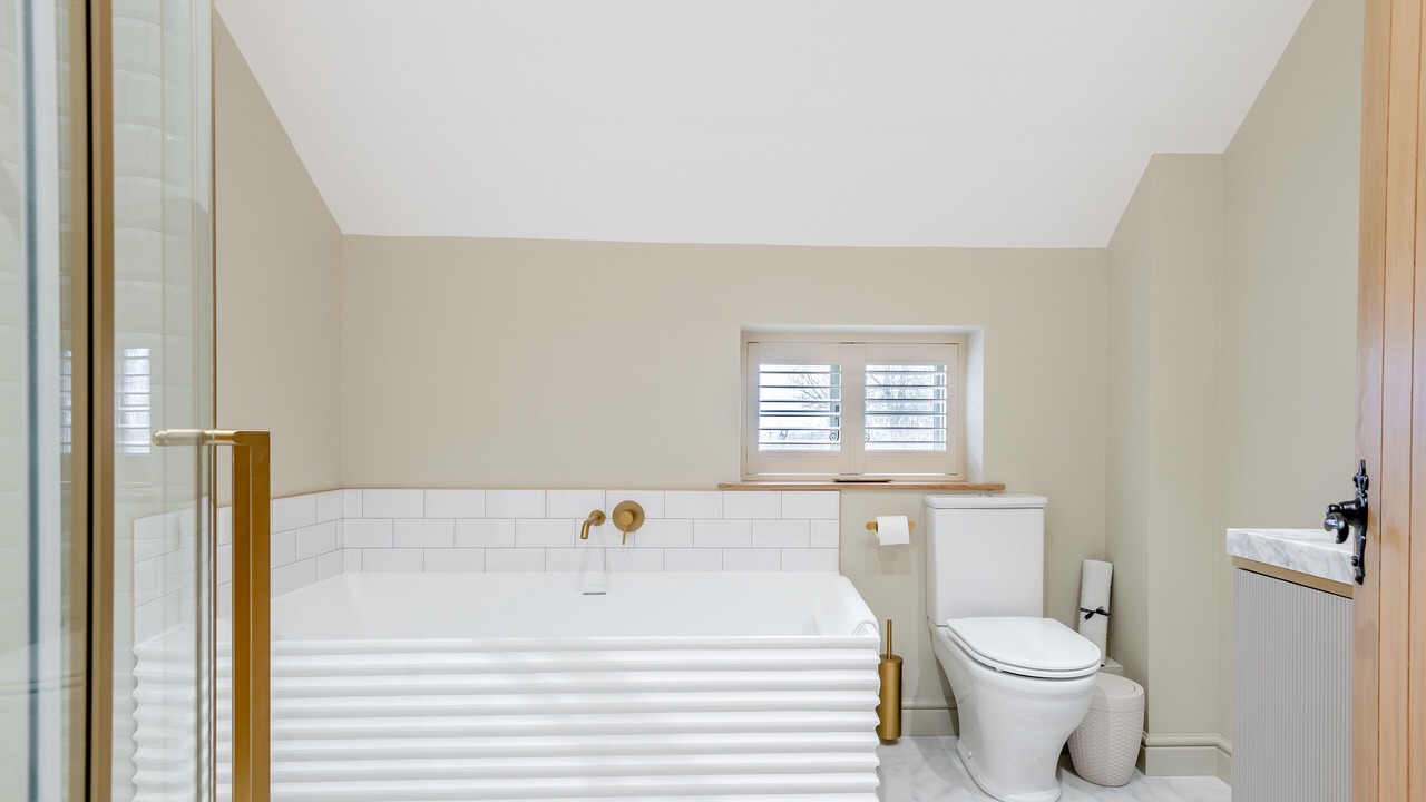 Photo of Bathroom in Kemerton