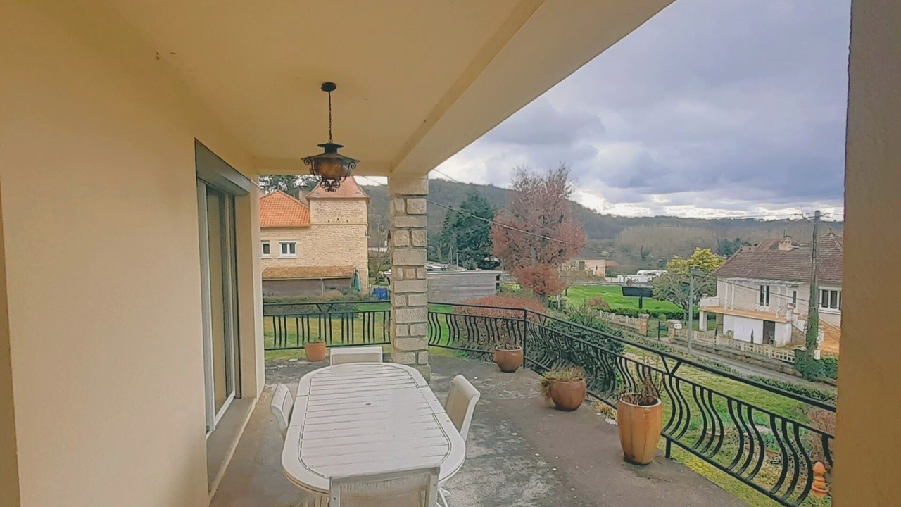 Photo of Outdoor in Saint-Julien-de-Lampon