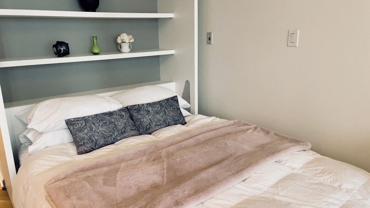 Photo of Bedroom in Financial District