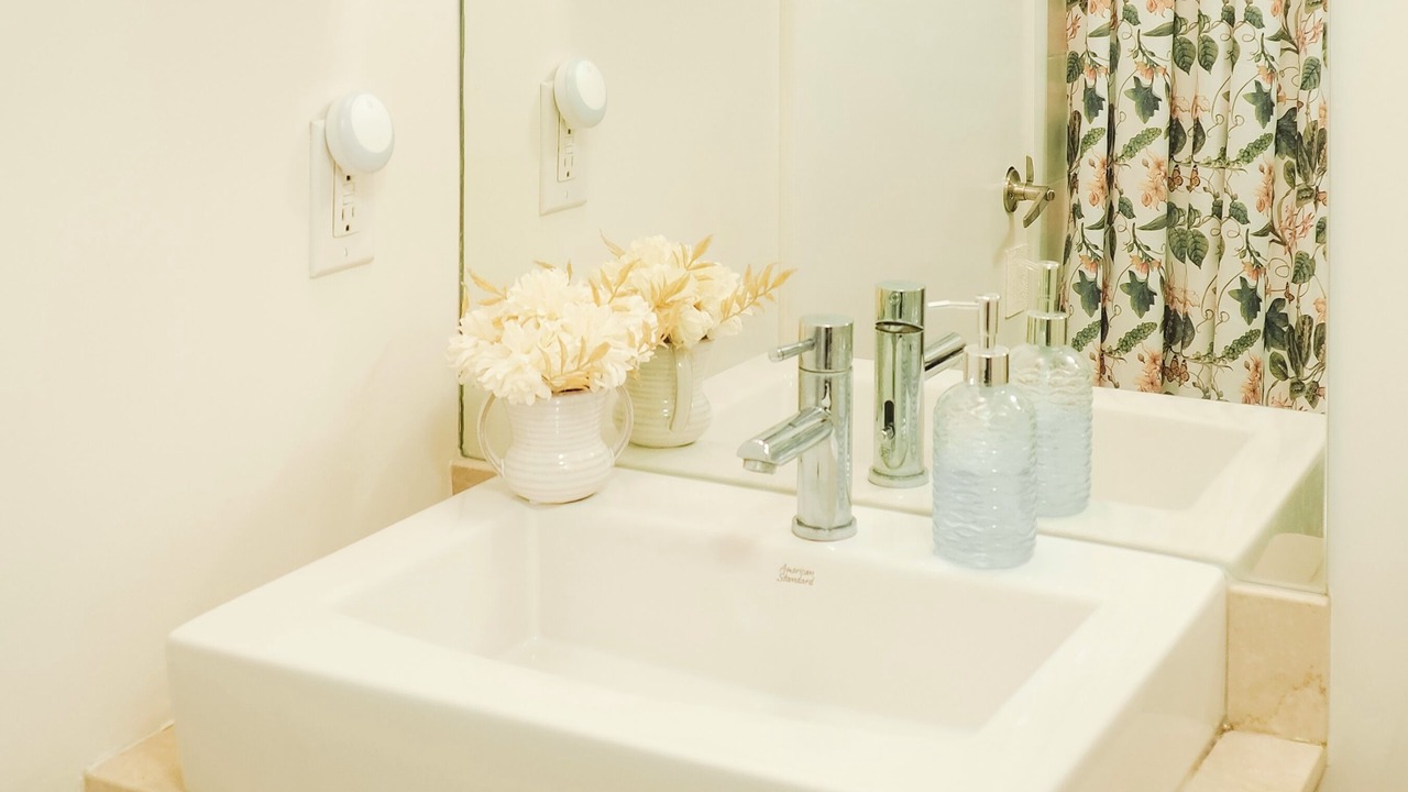 Photo of Bathroom in Financial District