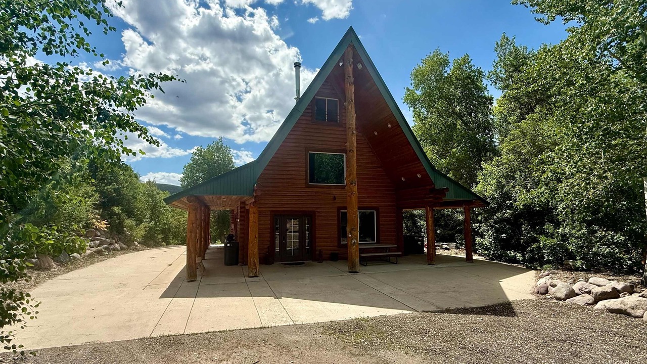 Photo of Outdoor in Timber Lakes