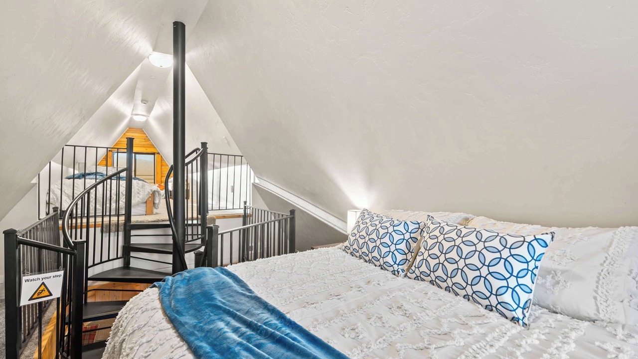 Photo of Bedroom in Timber Lakes