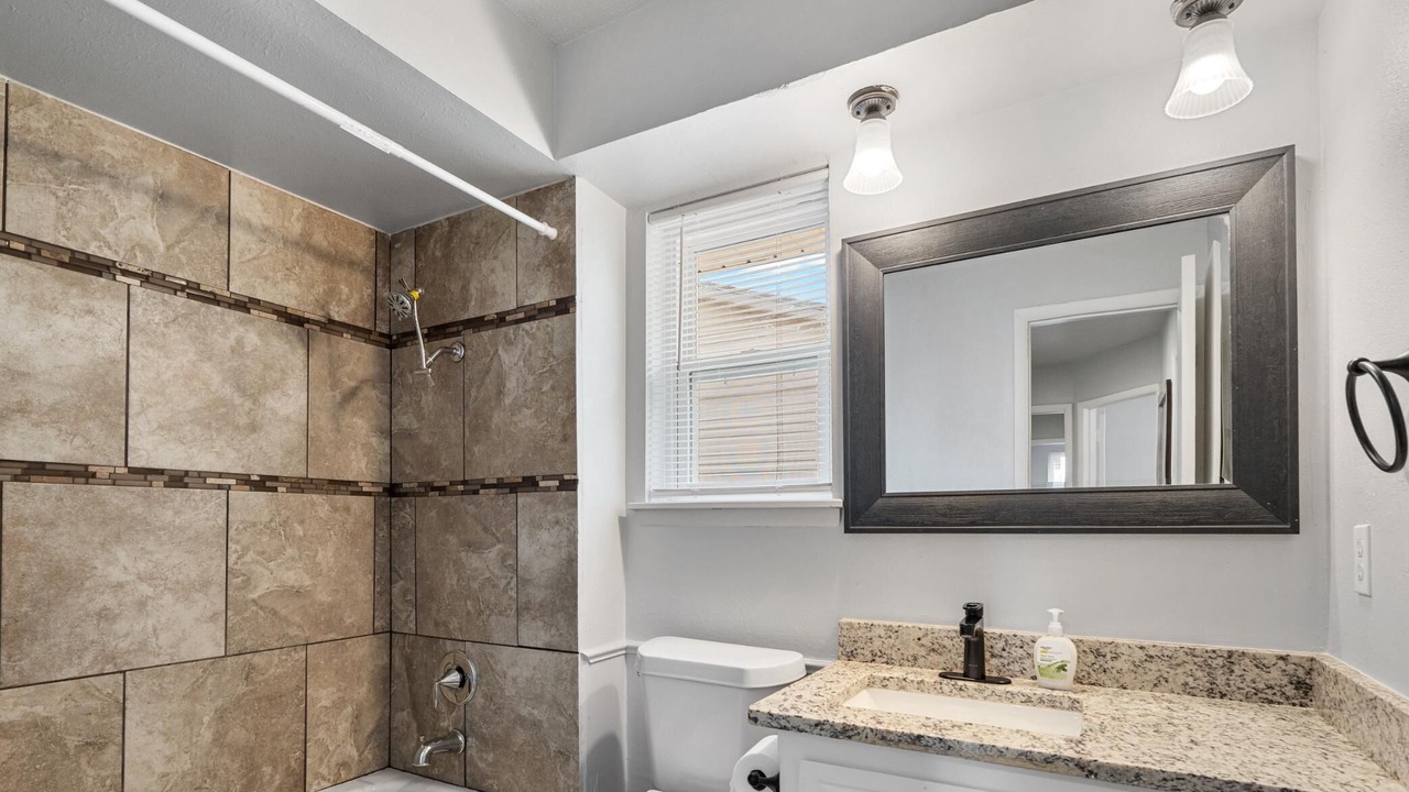 Photo of Bathroom in Central Oklahoma City