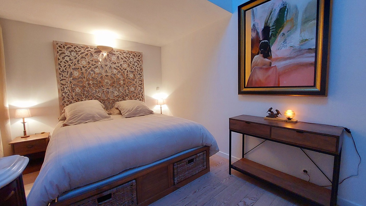 Photo of Bedroom in Fontainebleau