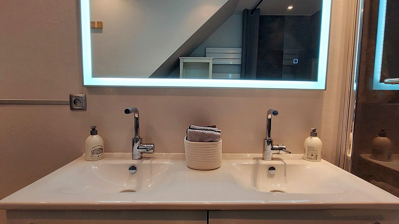 Photo of Bathroom in Fontainebleau